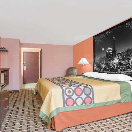 Super 8 By Wyndham Shelbyville Exterior foto